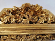 Charger l'image dans la galerie, Ensemble d'objets dorés