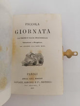 Charger l'image dans la galerie, Set livre, petit carnet et porte monnaie