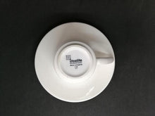 Charger l&#39;image dans la galerie, Tasse à thé avec soucoupe
