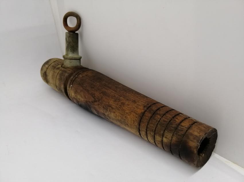 Vintage robinet en bois pour barrique