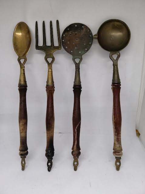 Ustensiles vintage de cuisine, bois et cuivre