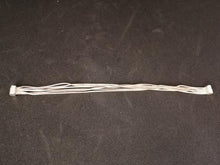 Charger l&#39;image dans la galerie, Bracelet chaine en métal argenté
