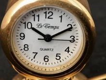 Charger l&#39;image dans la galerie, Horloge quartz en forme de lanterne en métal doré
