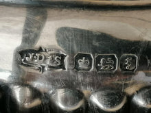 Charger l&#39;image dans la galerie, Sucrier en métal argenté avec poinçon
