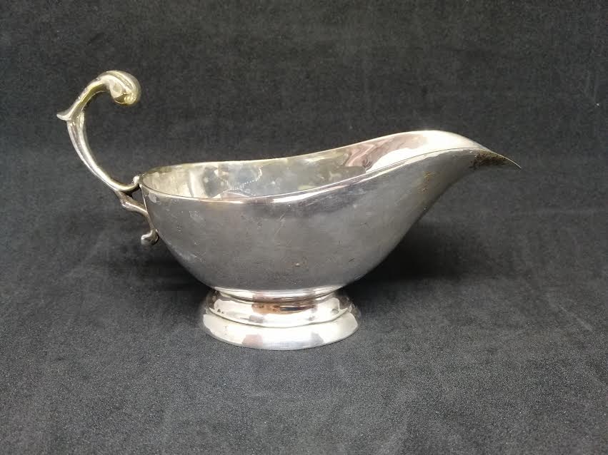 Saucière en métal argenté EPNS