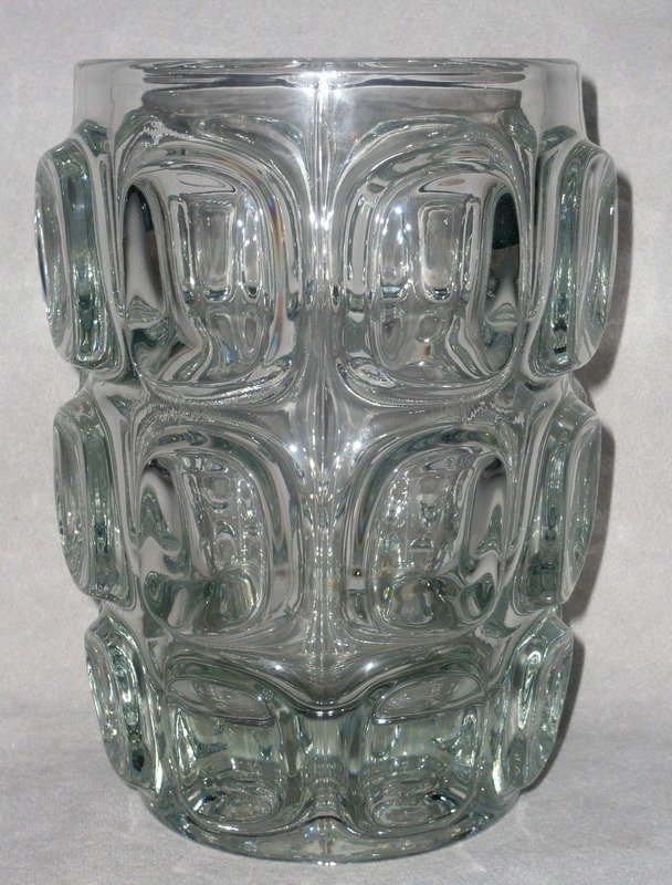 Magnifique vase SKLO UNION en verre pressé