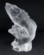 Charger l&#39;image dans la galerie, Poisson en cristal Lalique
