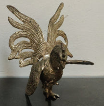 Charger l&#39;image dans la galerie, Coq Art déco en métal argenté
