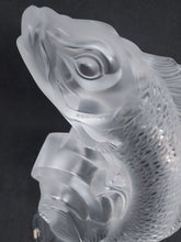 Charger l&#39;image dans la galerie, Poisson en cristal Lalique
