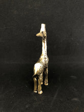 Charger l&#39;image dans la galerie, Statuette girafe et girafon
