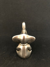 Charger l&#39;image dans la galerie, Petite statuette d&#39;éléphant en métal argenté
